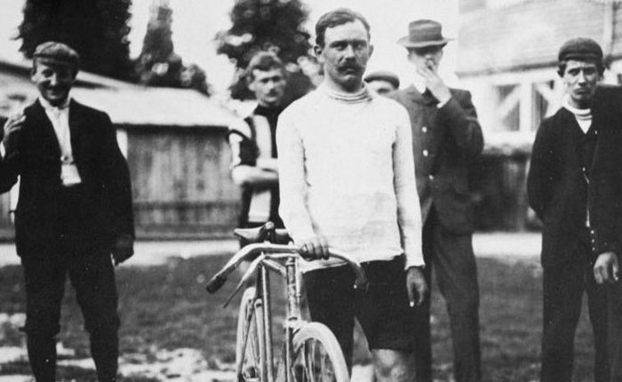 125 jaar geleden: Léon Houa is de eerste kampioen van België